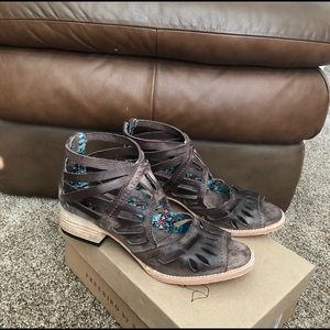 Freebird brand new shoes size 10